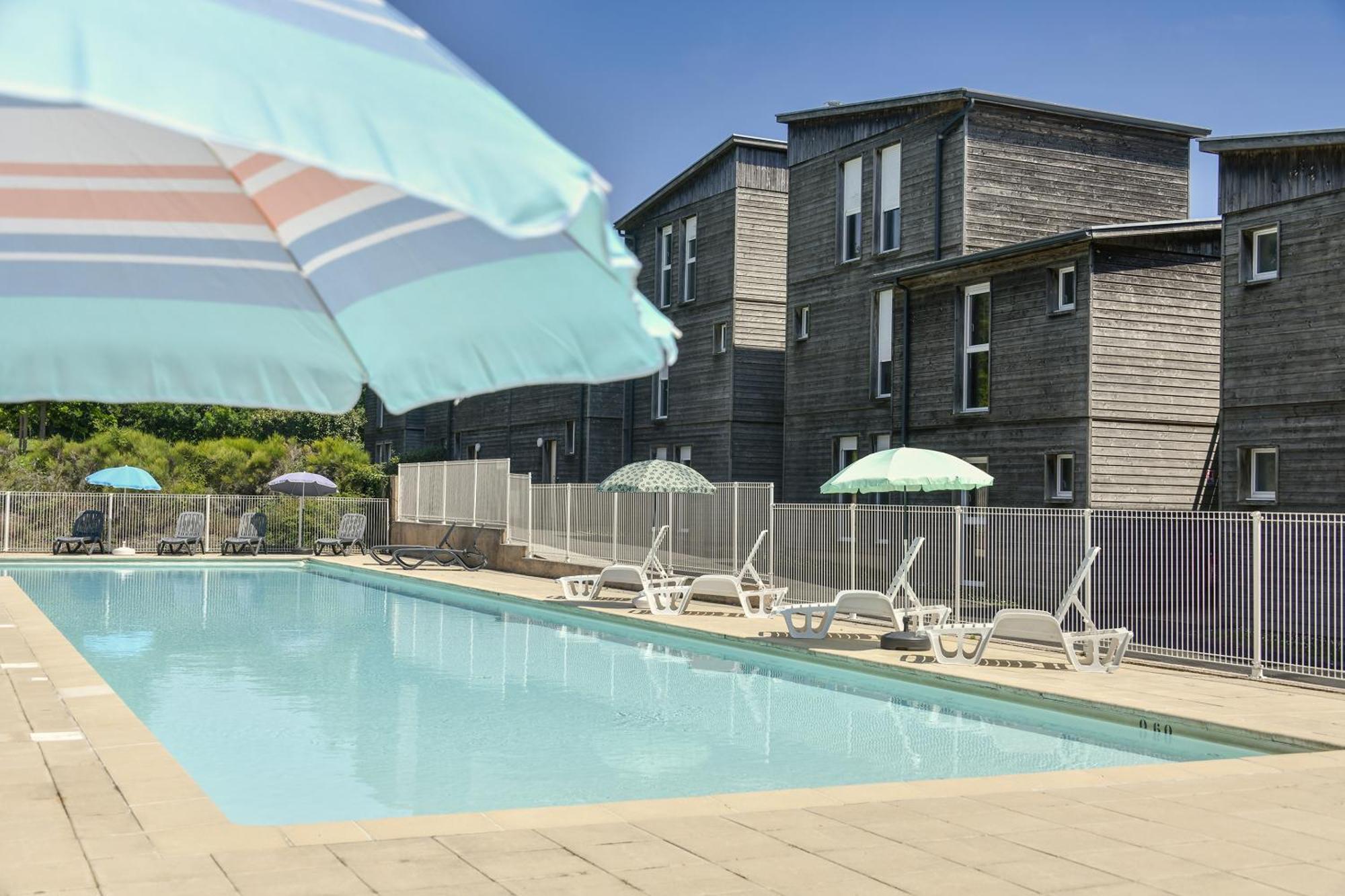 Vacanceole - Domaine De Saint Orens Montreal  Ngoại thất bức ảnh